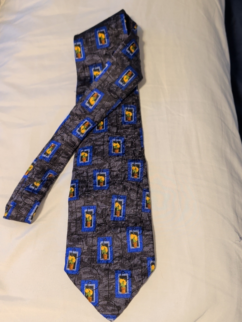 Ermenegildo Zegna Blue, Gray & Yellow Geometric Motif 100% Silk Tie